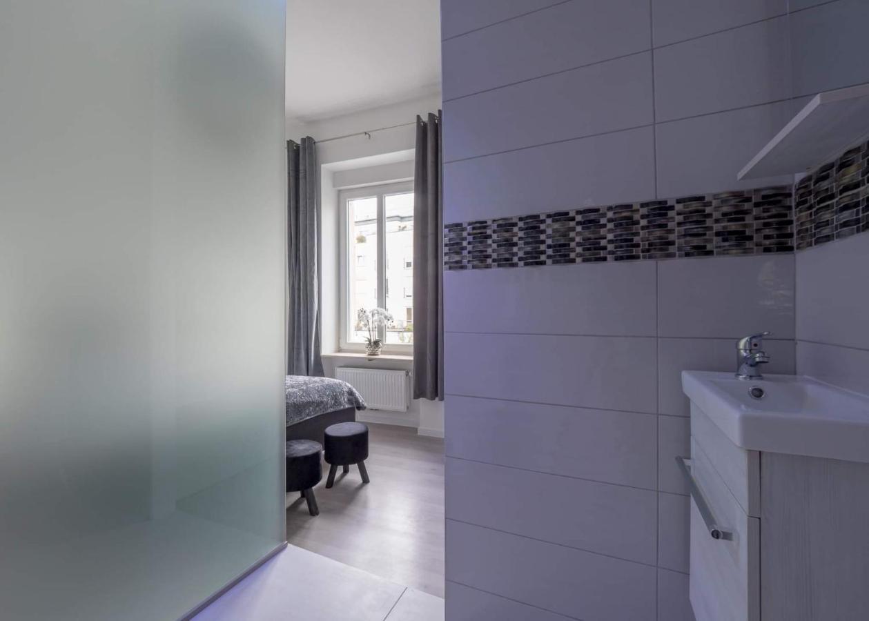 Casa de hóspedes Executive Double With En-suite In Rue Trevires R3 Luxemburgo