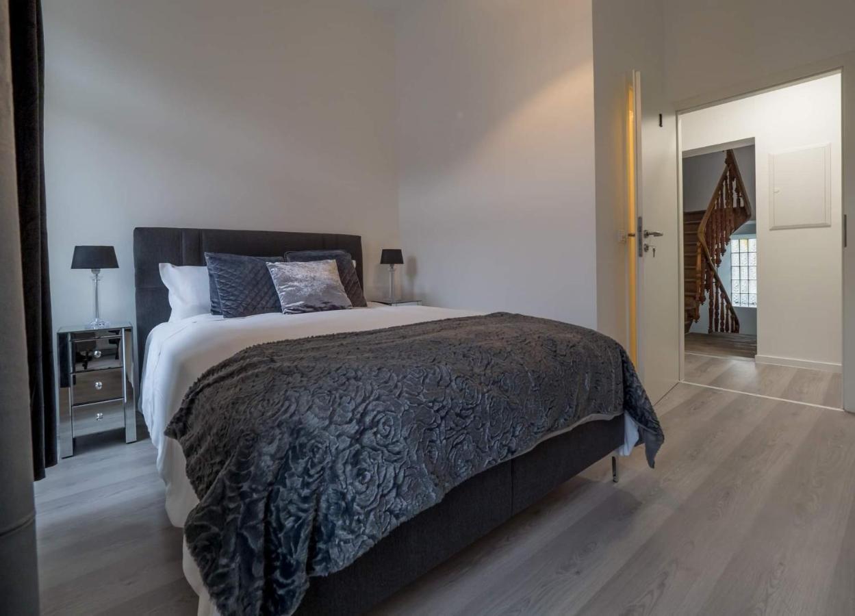 Executive Double With En-suite In Rue Trevires R3 * Luxemburg
